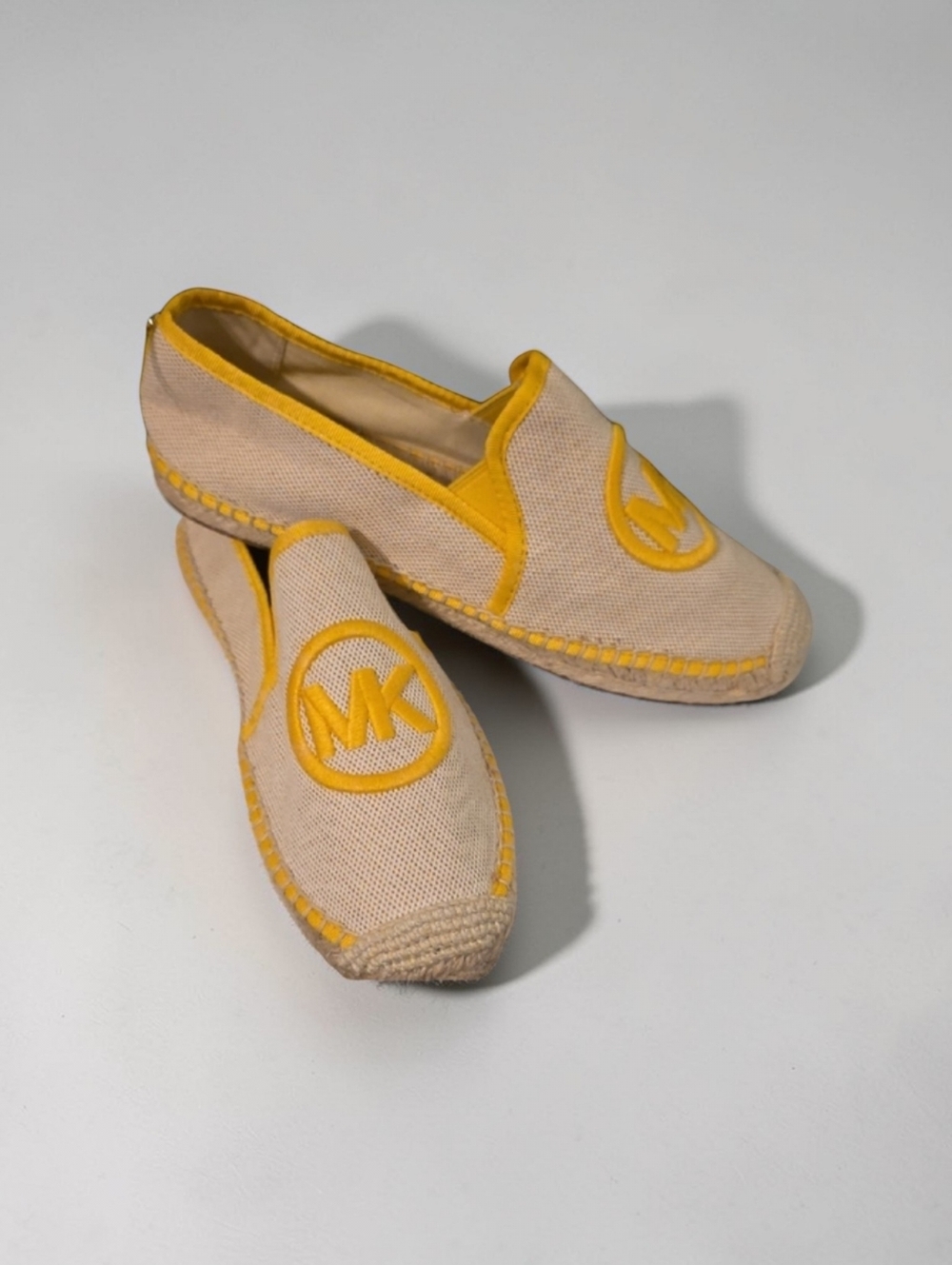 NWOT Michael Kors Yellow and Beige Slip-Ons SIZE 7. - Picture 2 of 5